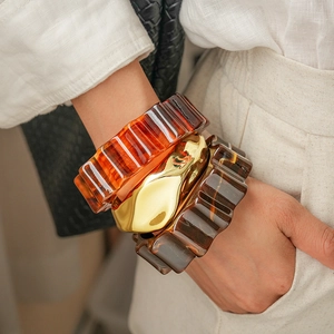 Acrylic Resin Alloy Wide Bangle Bracelet Women Irregular Wave Edge Flower Pattern Liquid Metal Style Retro Fashion