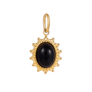 Makroaufnahme von Vintage-Sonnenblumen-Anhänger mit ovalem schwarzem Naturstein