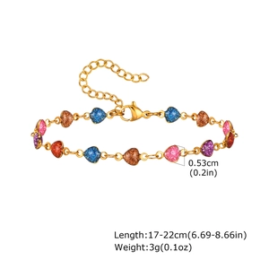Detailed view of colorful glitter heart charms with 17-22cm length and 3g weight specs