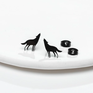 Howling Wolf Stud Earrings Minimalist Stainless Steel Animal Silhouette Statement Jewelry Gift For Women Girls