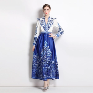 French vintage blue and white porcelain print maxi dress with V-neck and slim waist design