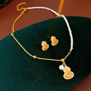 Parure De Bijoux Forme De Gourde Wu Lou Alliage Cuivre Plqué Or Zircon Et Künstliche Perle D'imitation Collier Et Boucles D'oreilles Pour Femmes