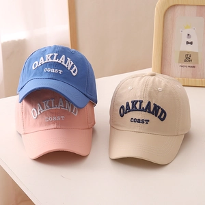 Kids' quick-dry baseball caps with Oakland embroidery in blue, pink, and beige