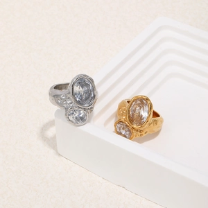 Fashionable 18K gold and silver plated stainless steel rings with dual zircon stones