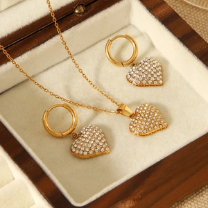 Golden heart jewelry set with sparkling rhinestones in a premium wooden gift box