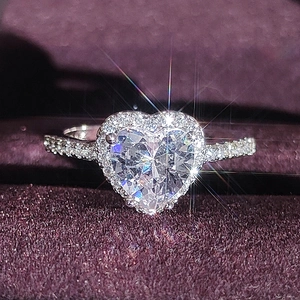 Elegant Heart Shaped Zircon Ring Copper Halo Engagement Wedding Jewelry Gift For Women