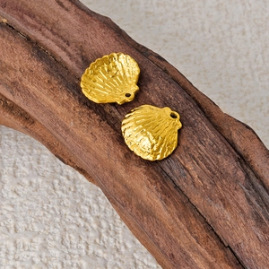 Deux pendentifs coquillages dorés en acier inoxydable 304 pour bijoux DIY