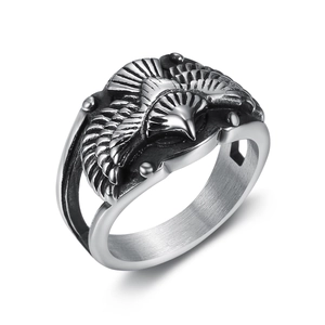 Vintage stainless steel eagle ring with detailed wings and feathers for men