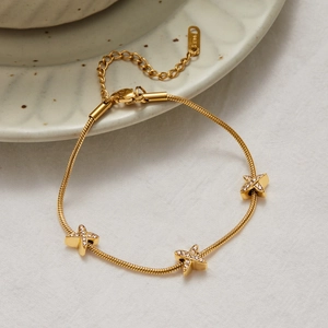 Elegante bracciale a catena in acciaio inossidabile placcato oro 18K con tre pendenti X