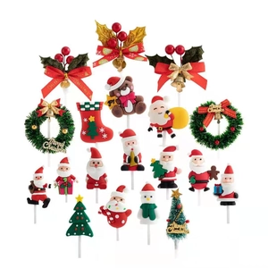 Christmas Cake Topper Ornaments Santa Reindeer Wreath Bell Glitter Bow Plastic Party Decorations Dessert Decor