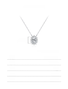 Dettaglio del ciondolo moissanite 1ct con catena in argento 925 e misure