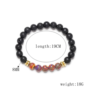 Detailed view of 8mm volcanic stone bracelet with 19cm length and weight specifications