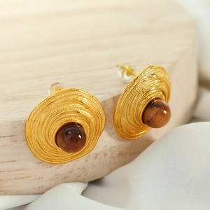 French Vintage Tiger Eye Gold Stud Earrings For Women Light Luxury Titanium Steel Coil Geometric Earrings Niche Design Jewelry