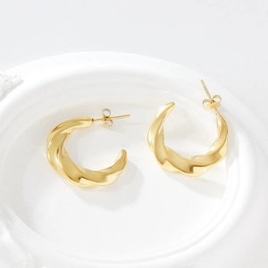 Fashion Minimalist Stainless Steel Gold Plated Twisted C-Shaped Hoop Earrings For Women Daily Wear Jewelry