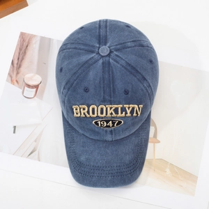Casquette de baseball en coton lavé bleu marine avec broderie Brooklyn 1947 rétro