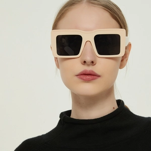 Square Large Frame Sunglasses Retro Fashion UV400 Protection PC AC Material Street Style Face Slimming Shades For Women Men