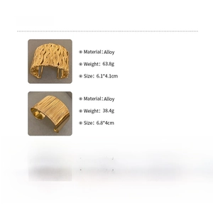 Detail specifications of golden alloy woven and mirror texture chunky bangles