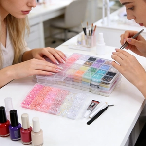 Detailliertes Nailart-DIY-Set mit Strasssteinen, Harzperlen, B-7000 Kleber und Pinzette
