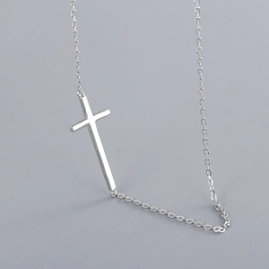 Minimalist S925 sterling silver cross pendant necklace with polished link chain design