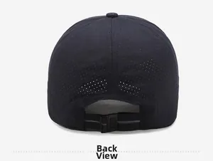 Vue arrière de la casquette séchage rapide bleu marine avec perforations laser et sangle réglable