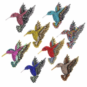 Hummingbird Brooch Colorful Rhinestone Alloy Vintage Animal Pin Elegant Jewelry For Women Fashion Accessory