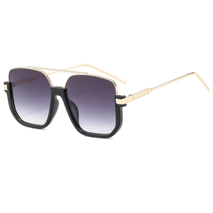 Fashionable half-frame double-bridge sunglasses with black-gold frame and purple gradient lenses