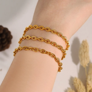 Stainless Steel Chain Bracelet For Women 18K Gold Plated Thick Oval Link Bracelet Water Resistant Fashion Jewelry Accessory Gift