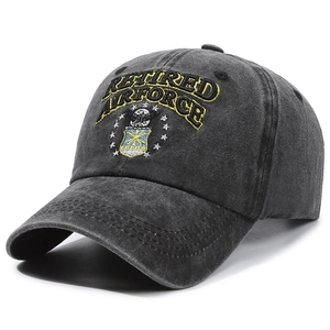 Gewaschene schwarze Baumwoll-Baseballkappe mit gelber Retired Air Force Stickerei und Adler