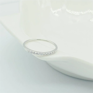 Minimalist S925 sterling silver toe ring with sparkling pavé cubic zirconia accents