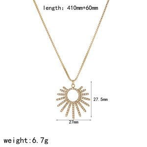 Detail view of heart necklace dimensions showing pendant size 27mm and 410mm chain length