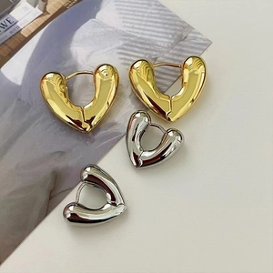 Puffy Heart Hoop Earrings 18K Gold Plated Brass High Polish Minimalist Women Huggies With Copper Earring Post