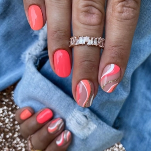 Short Press On Nails Squoval Wavy Pattern Coral Orange Artificial False Nails DIY Manicure