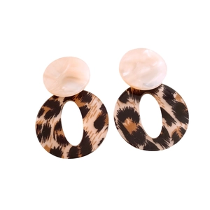 Vintage acrylic leopard print drop earrings with marble white studs and silver pins