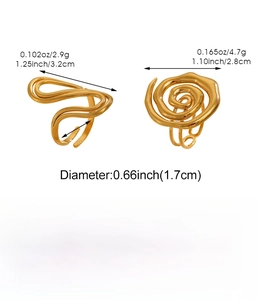 Detailed sizing chart for two 18K gold plated stainless steel lava rings with dimensions