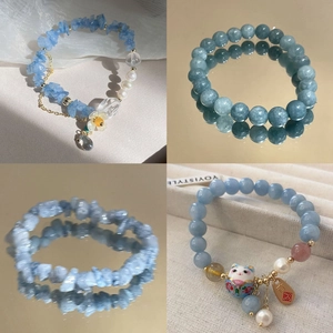 Bracelet chinois avec fleur papillon, perles d'eau douce, perles bleues et chat porte-bonheur
