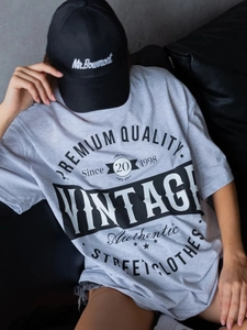 Vintage σετ γκρι βαμβακερό t-shirt και μαύρο καπέλο με εκτύπωση Mr. Bowmont