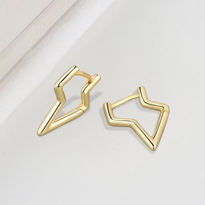 925 Sterling Silver Lightning Bolt Hoop Earrings Minimalist Geometric Irregular Ear Buckles Chic Jewelry For Women