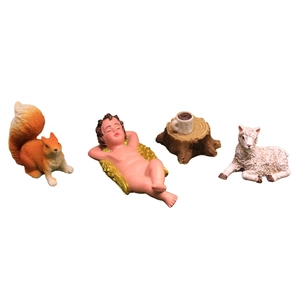 Miniatuur tuinbeeldjes set van hars met eekhoorn, Cupido baby, boomstam en klein wit lammetje