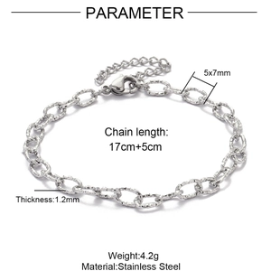 Polished silver stainless steel textured O-link chain bracelet with adjustable extender