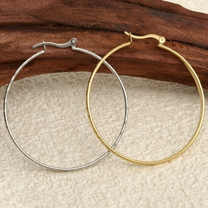 Pair of minimalist 304 stainless steel U-shaped hoop earrings in gold and silver finish