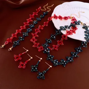 Collier De Fleurs Perlé Fait Main Perles De Verre Choker Élégant Vintage Pour Femmes Bijoux De Luxe Ajustable