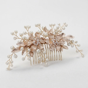 Elegant rose gold bridal hair comb with pearls and rhinestones flowers for wedding