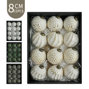 Set of 12 white 8cm Christmas balls with gold patterns in a black gift box