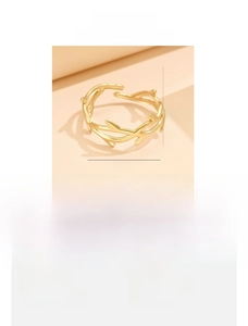 Detailed size guide for the adjustable gold-plated branch ring made of titanium steel