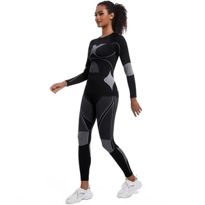 Détails de l'ensemble de yoga sans couture haute élasticité avec motifs géométriques