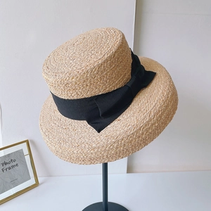 Women Raffia Straw Boater Hat Wide Brim Sun Protection Beach Vacation Elegant Vintage With Black Bowknot Ribbon