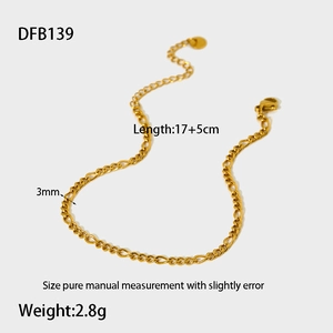 Detailed view of 18K gold plated Figaro chain with 3mm width and 17+5cm length specs