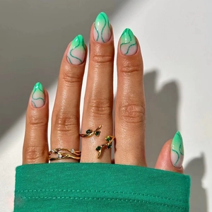 Almond Shape Press On Nails Green Ripple Wave Gradient Glitter Artificial Fingernails For Women