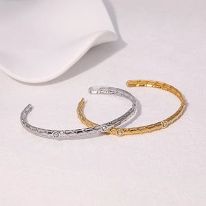 Stainless Steel Open Bangle Bracelet 18K Gold Plated Spiral Texture Minimalist Fashion Jewelry With Zircon For Women