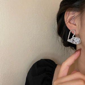 Sparkling rhinestone heart stud earrings for women with elegant zircon in silver tone
